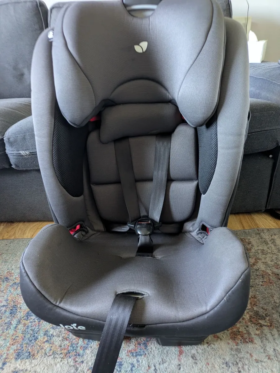 Joie Bold Isofix Car seat - Image 1