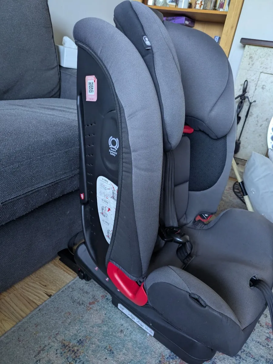 Joie Bold Isofix Car seat - Image 3