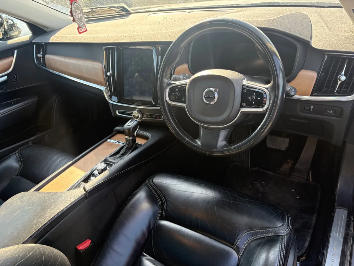 2018 Volvo V90 2.0 Diesel Automatic - Image 4
