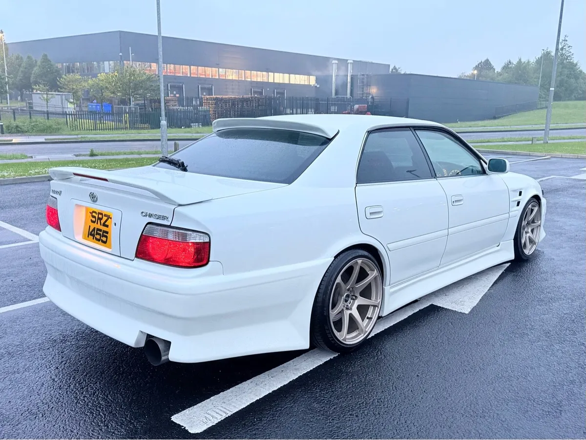 1998 Toyota Chaser - Image 3