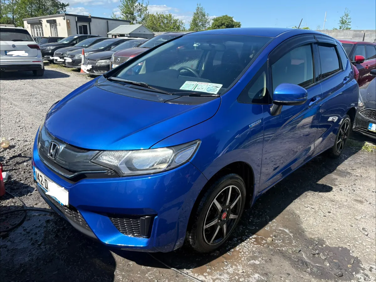 2014 Honda Fit 1.5 Hybrid not recorded - Image 1
