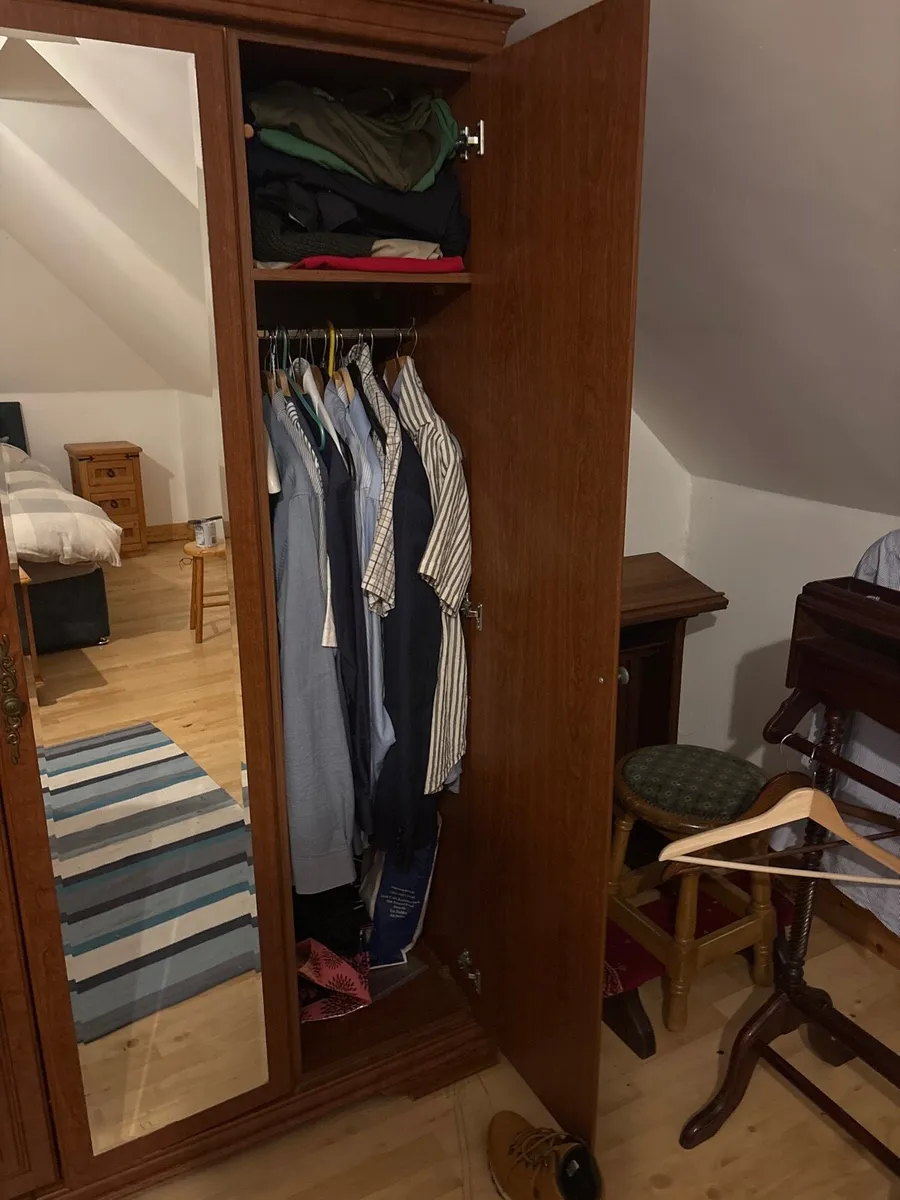Wardrobe - Image 4