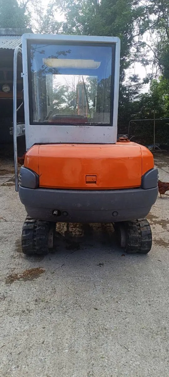 3tonne Hitachi mini digger - Image 4