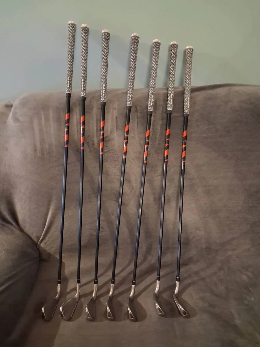Golf clubs - Image 1
