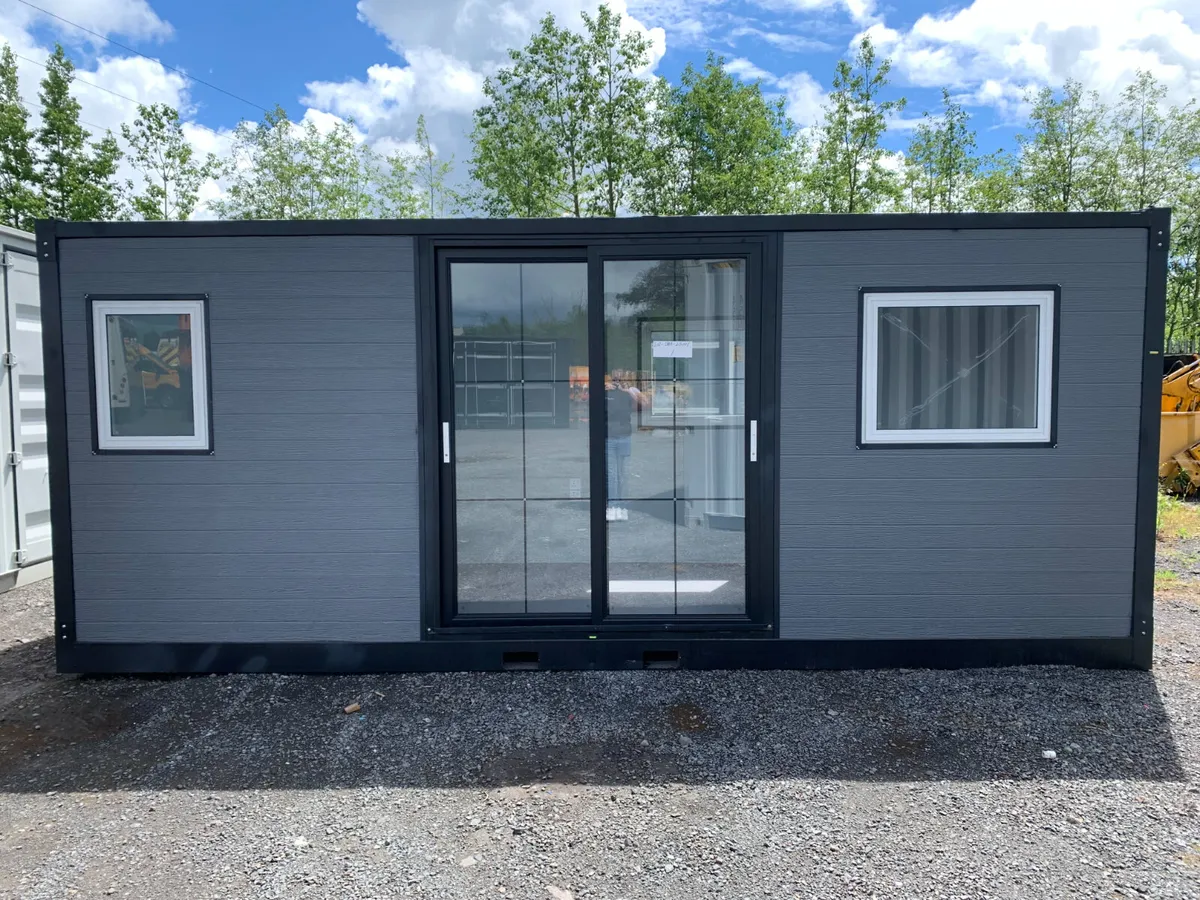 UNRESERVED 20FT X 10FT COMPOSITE OFFICE UNIT - Image 1