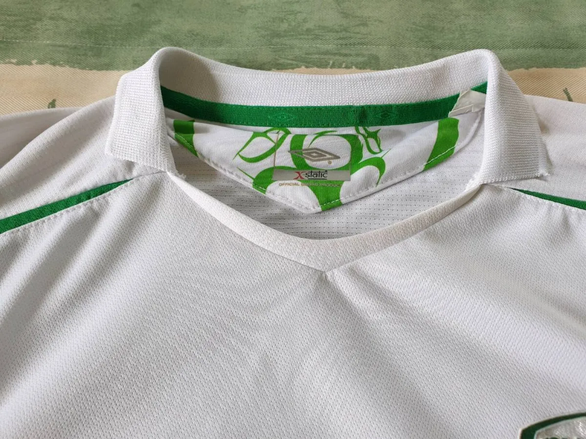 Ireland Football Long Sleeve Away Jersey 2006 2007 - Image 4