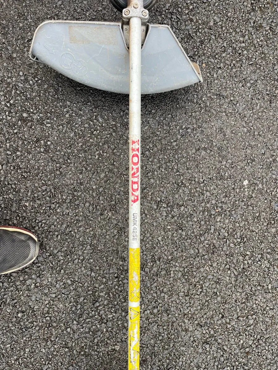 Honda strimmer lawnmower - Image 3