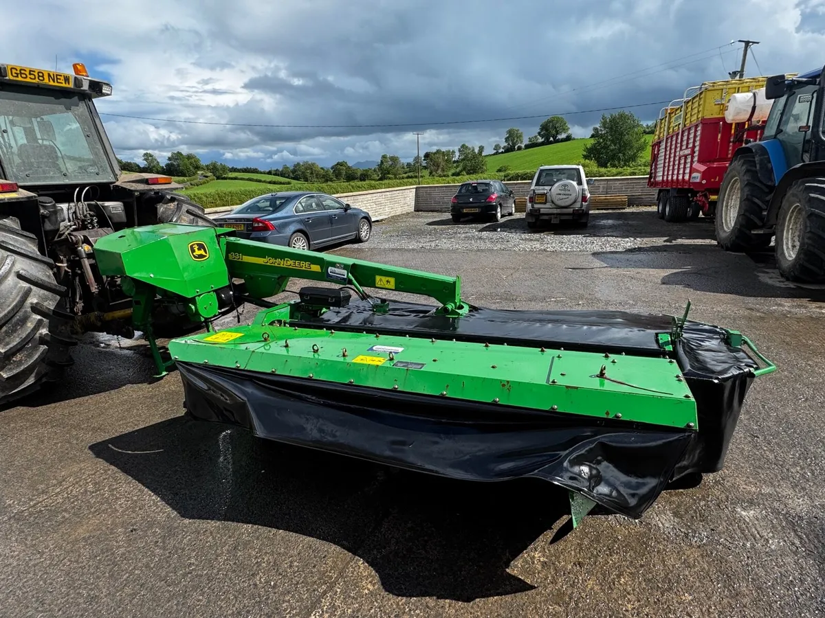 Farm machinery - Image 2