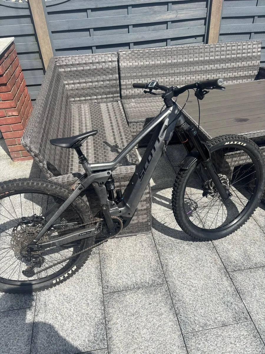 Electric bike - Image 2