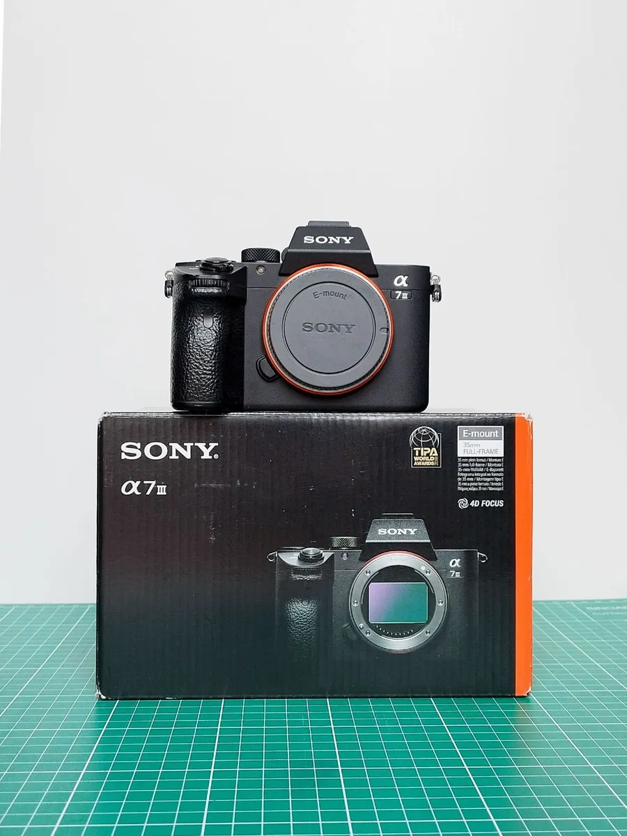 Sony A7 III / Alpha 7 III / ILCE-7M3 - Image 2