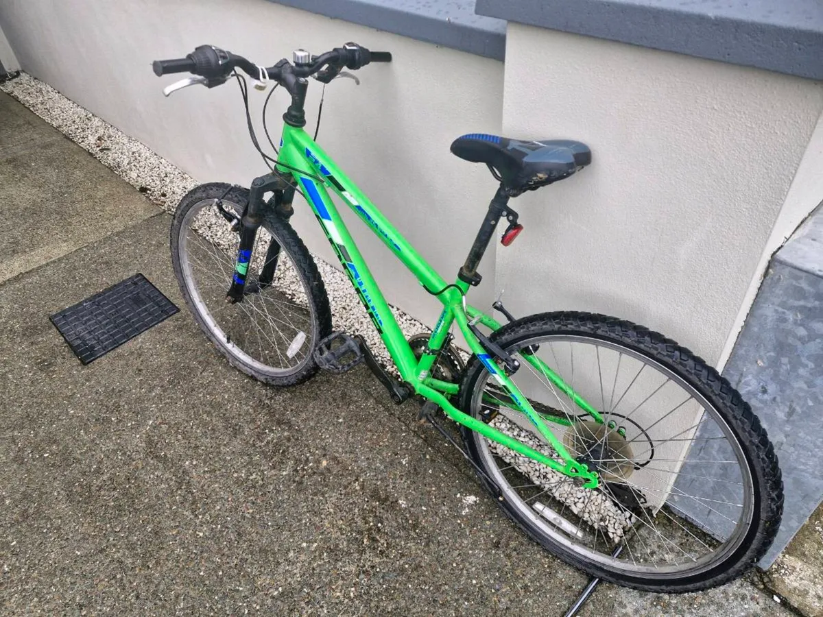 Boys bike for sale - Image 1
