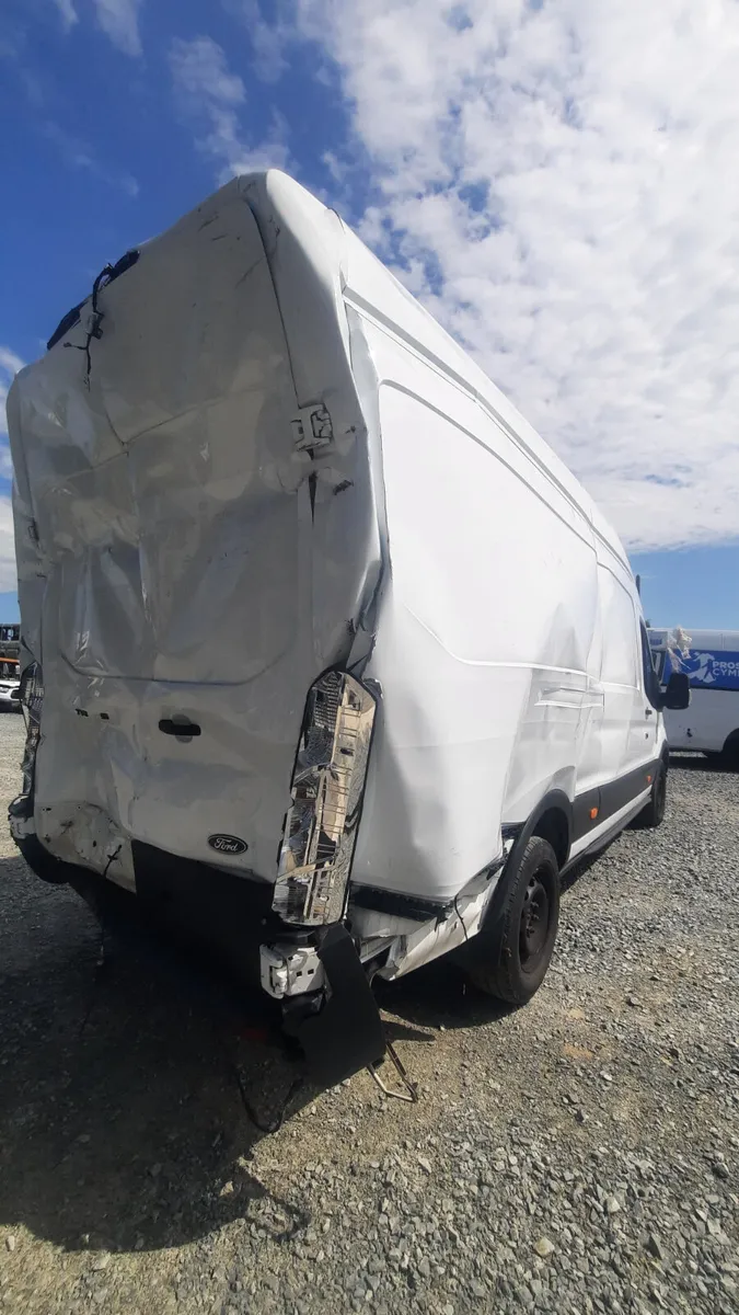 2025 Ford Transit RWD 165BHP For Dismantling - Image 4