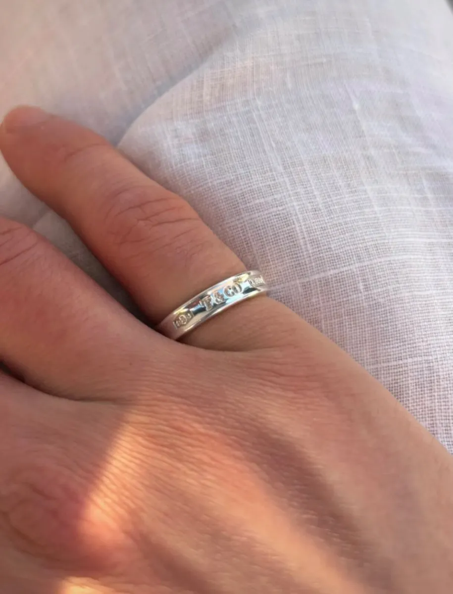 Tiffany & Co Tiffany 1837 Ring in Silver, Narrow - Image 3