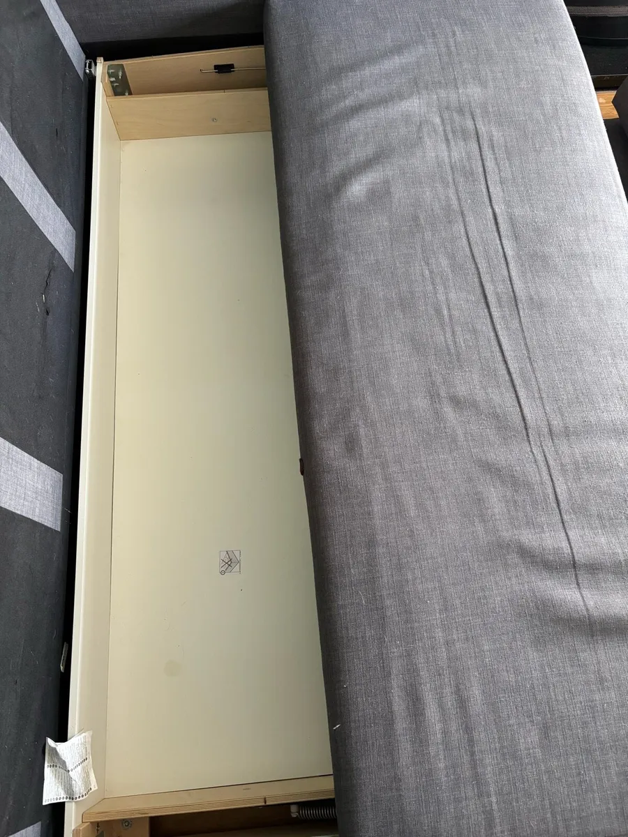 IKEA 3 seater sofa bed - Image 4