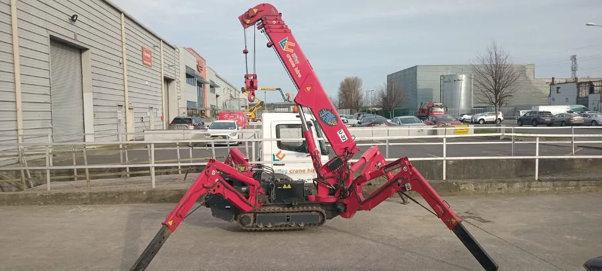 USED UNIC Spider Crane's for sale - Image 4