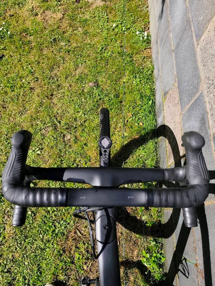 Canyon Grail CF Sl Gravel - Image 2