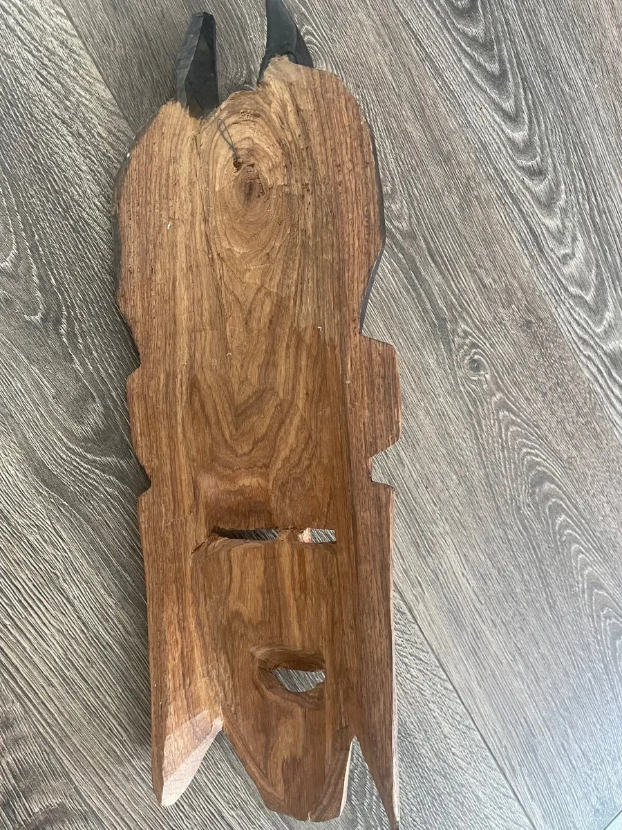 Wooden wall mask - Image 2
