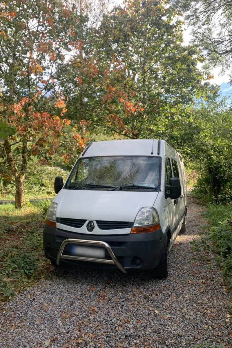 Renault Master 2010 Campervan - Image 1