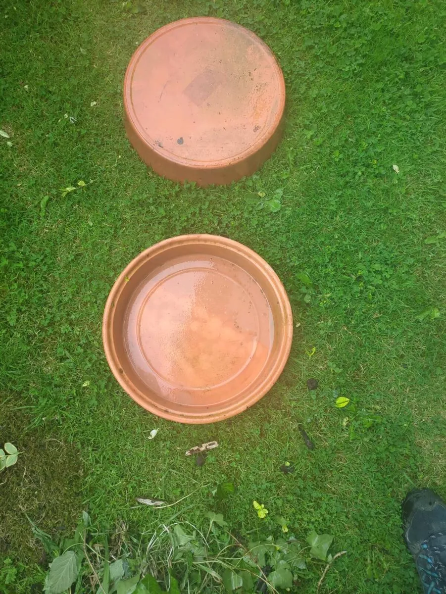 Ceramic terracotta pot trays x 2