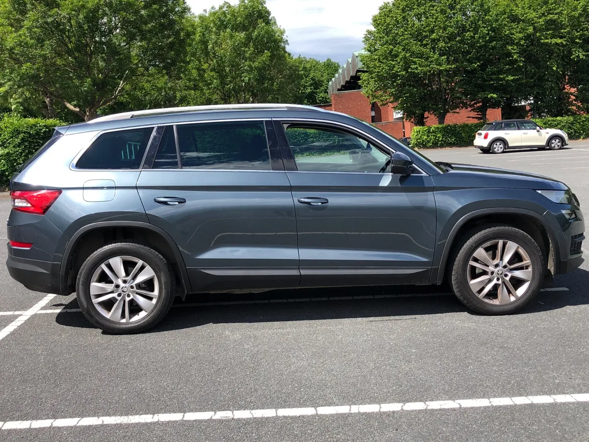 2.0TDI AUTOMATIC,7SEATER,INSURANCE CLAIM - Image 1