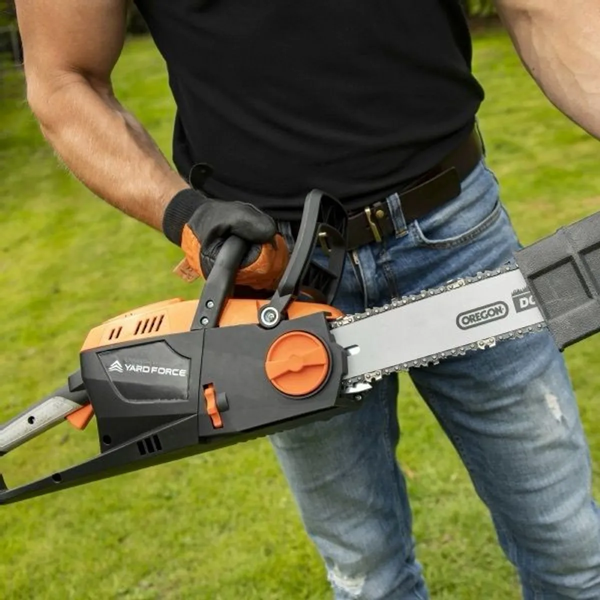 Yardforce Cordless Chainsaw 40v - Image 3