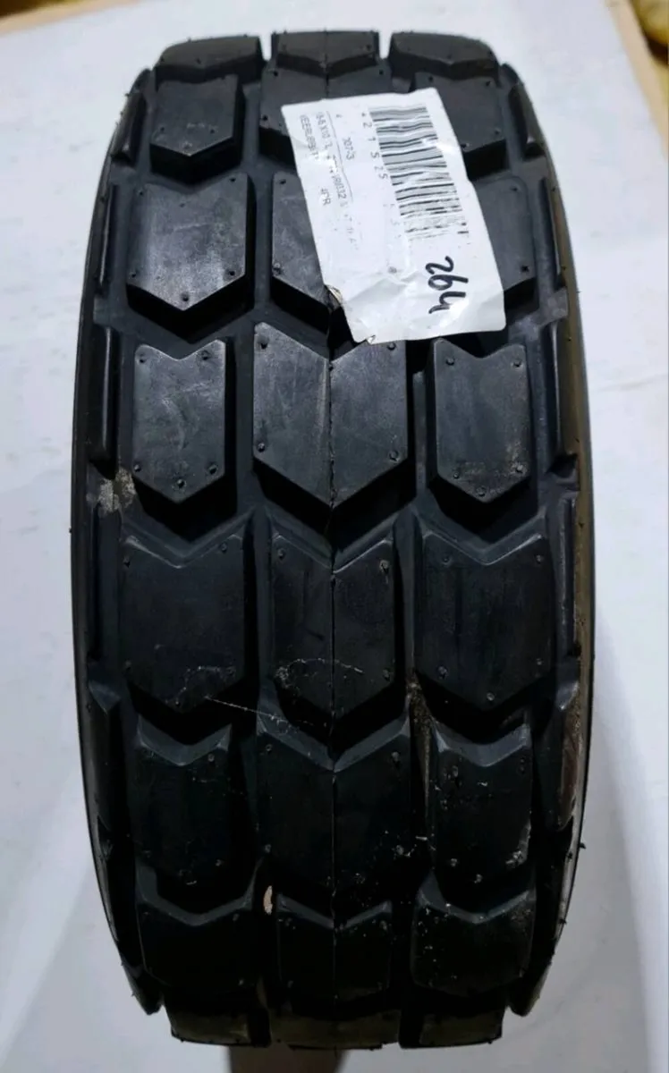 Tyres - Image 3