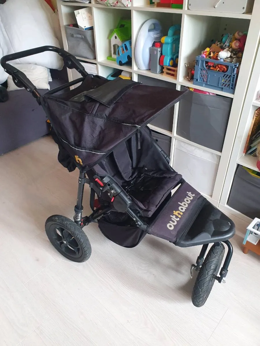 Out N About single buggy - Image 1