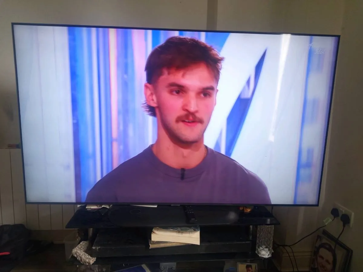 Samsung 65 " smart tv - Image 1