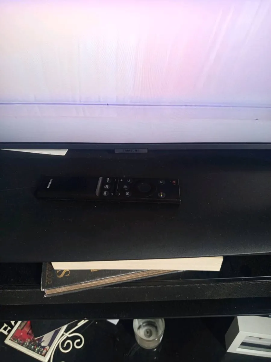 Samsung 65 " smart tv - Image 2