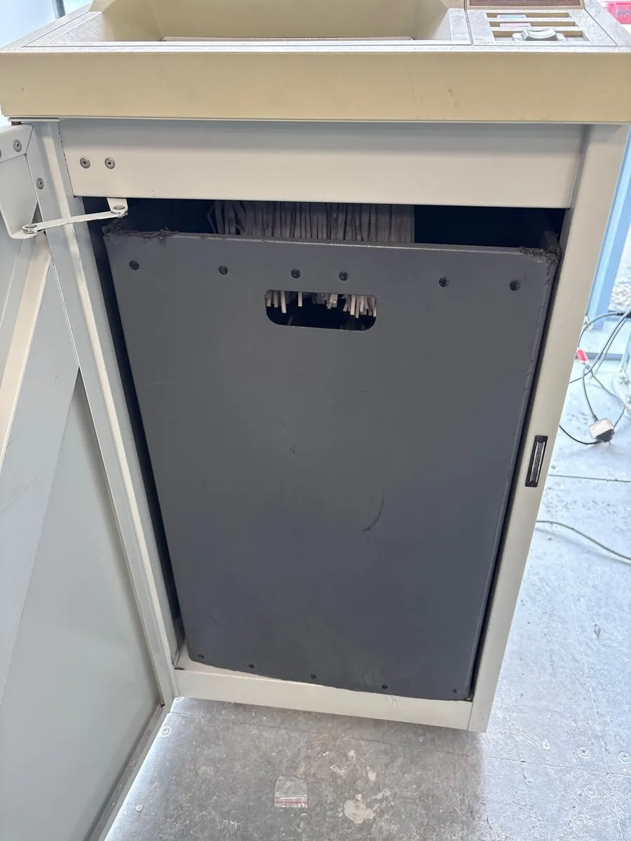 Rexel 1150 paper shredder - Image 2
