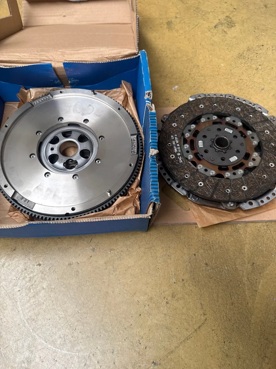 Clutch/ flywheel kit - Image 2