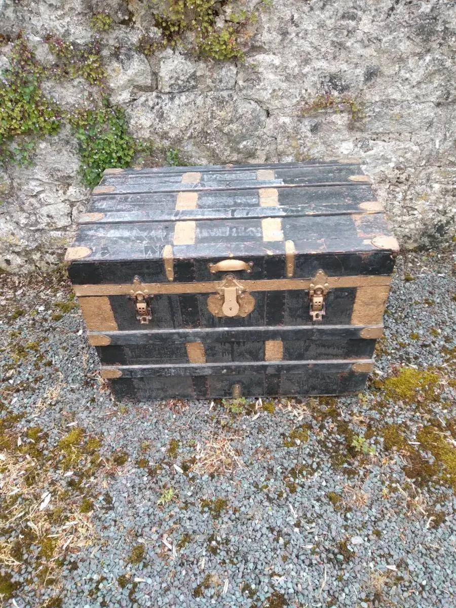 For Sale Vintage Storage Chest Price €50 - Image 2