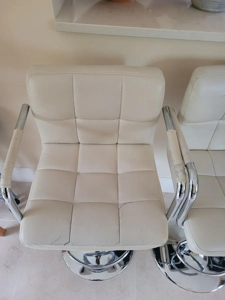 Bar stools (x4) - Image 4