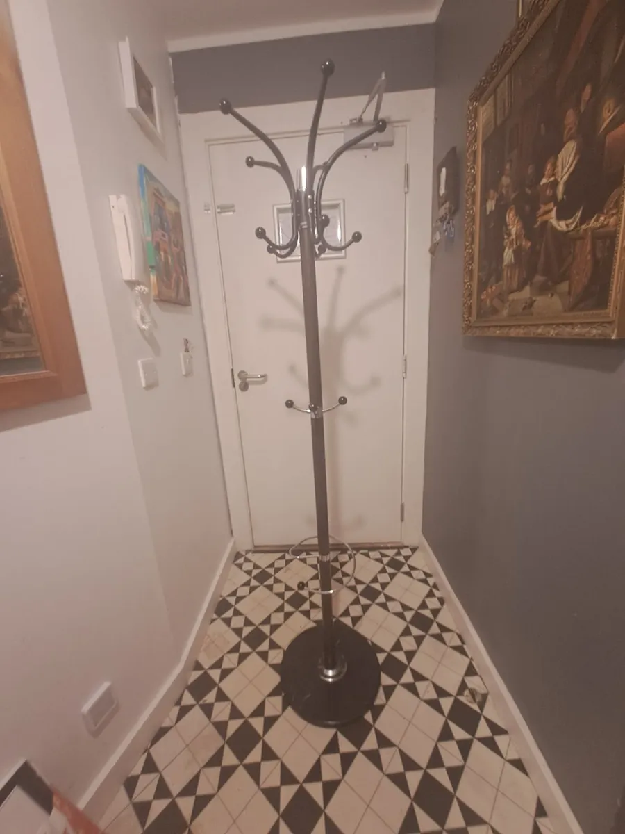 coat stand