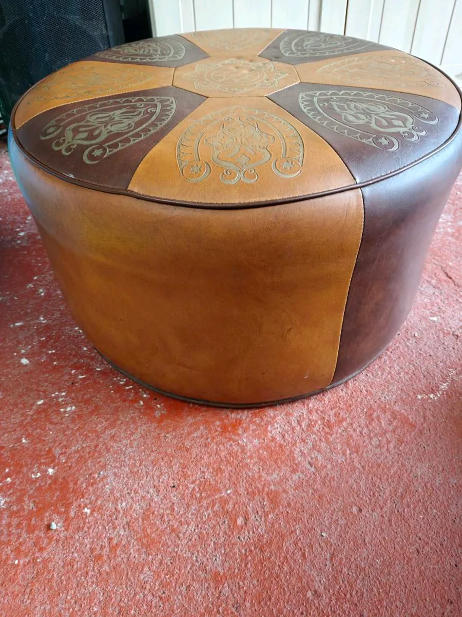 Pouffe - Image 2