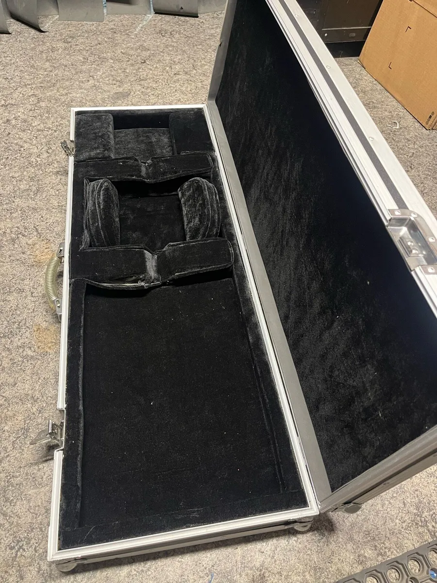 Bass Hardcase - Image 2