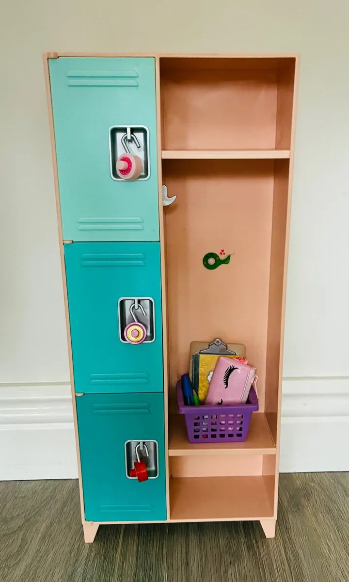 Our Generation Doll School Locker & Accessories - Image 2