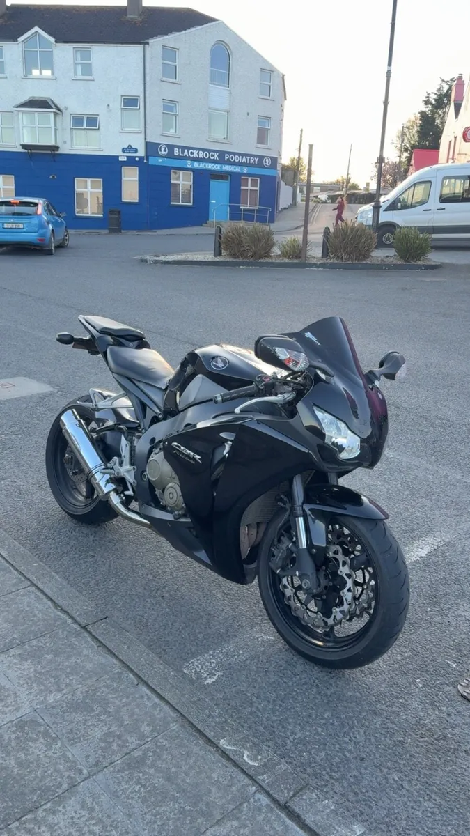 2008 Fireblade - Image 2
