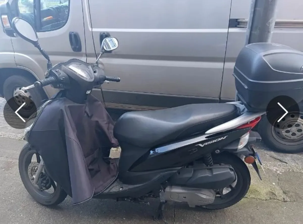 Honda Vision 50cc 2018 - Image 2