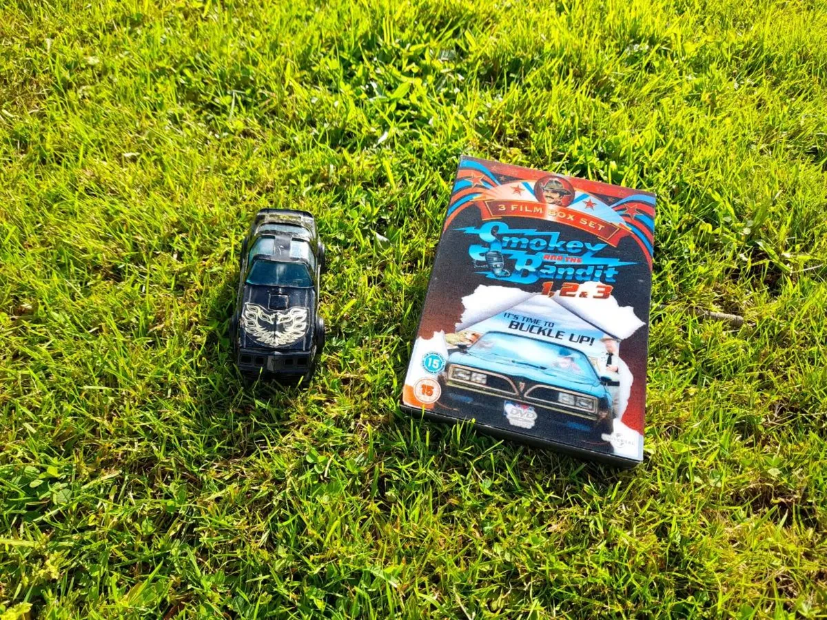 Smokey and the Bandit Car & DVD - Image 1