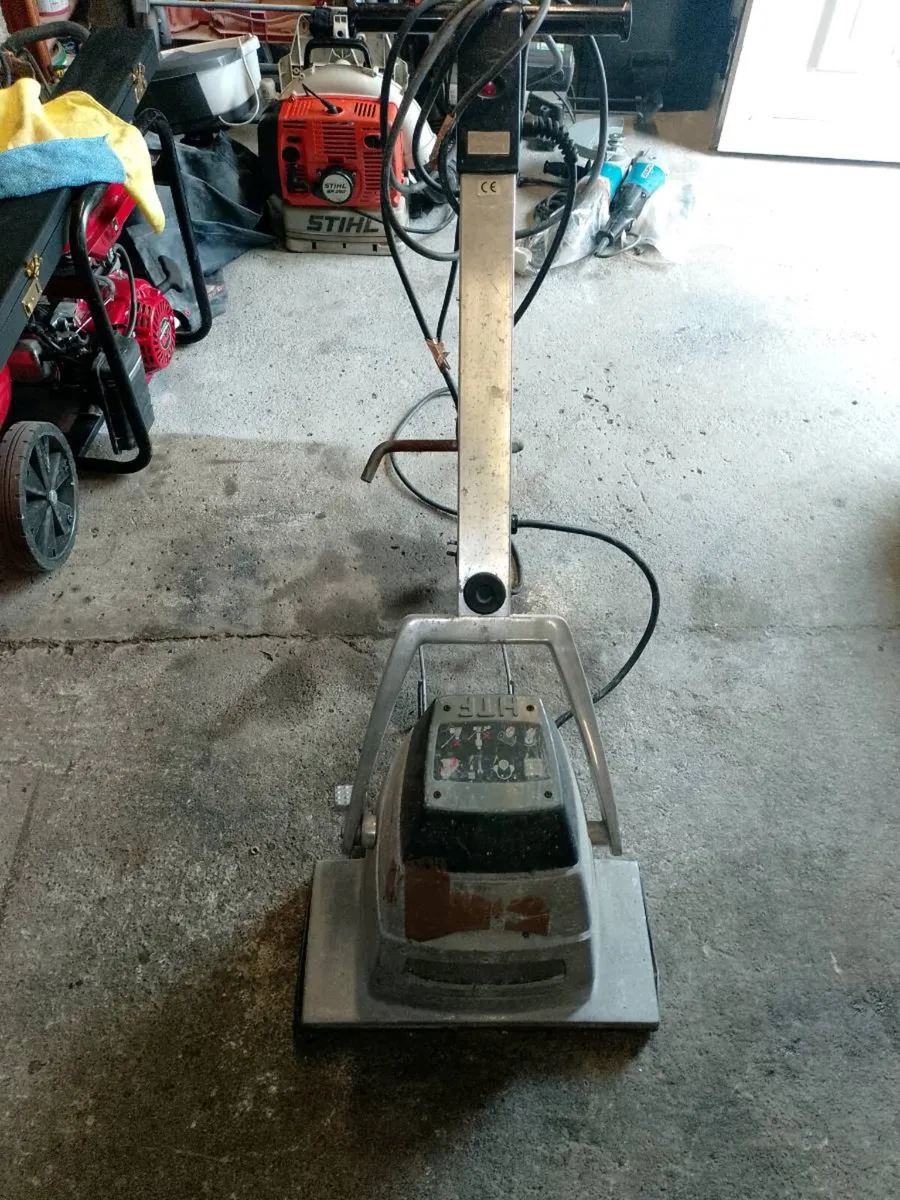 Floor sander - Image 1