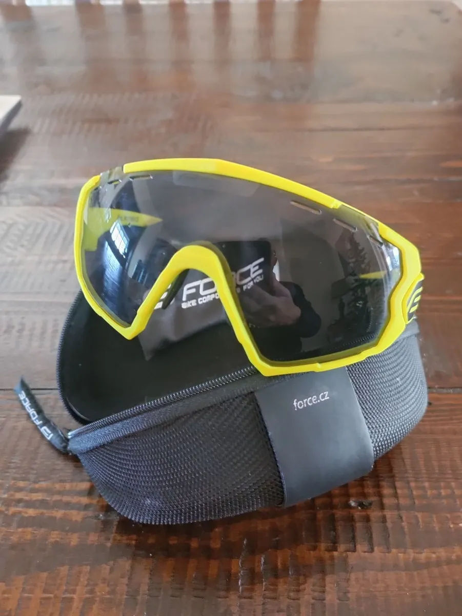 Force Ombro cycling sunglasses - Image 1
