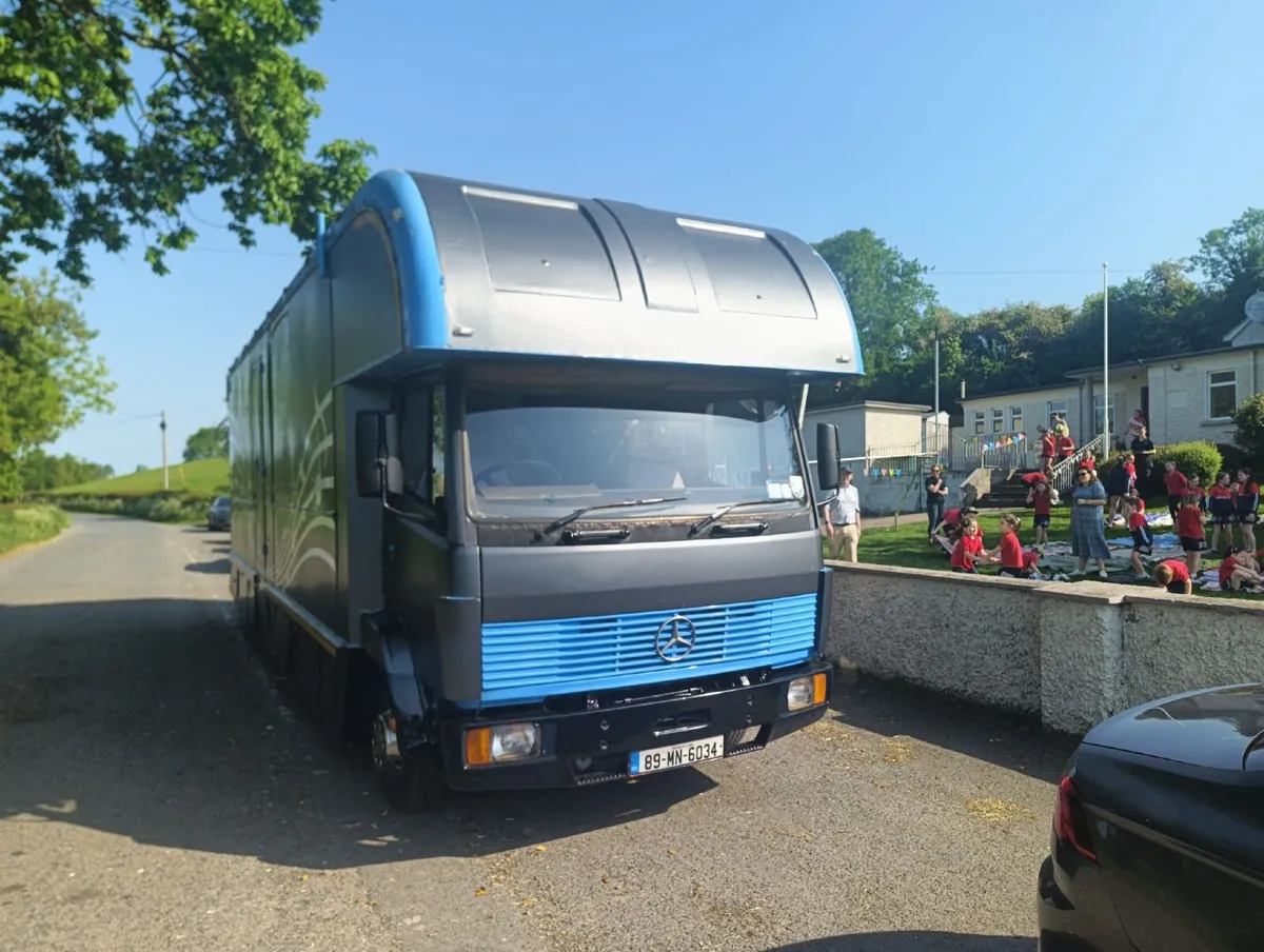 Truck Stage - Image 2