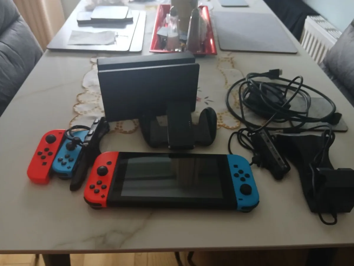 Console - Image 1