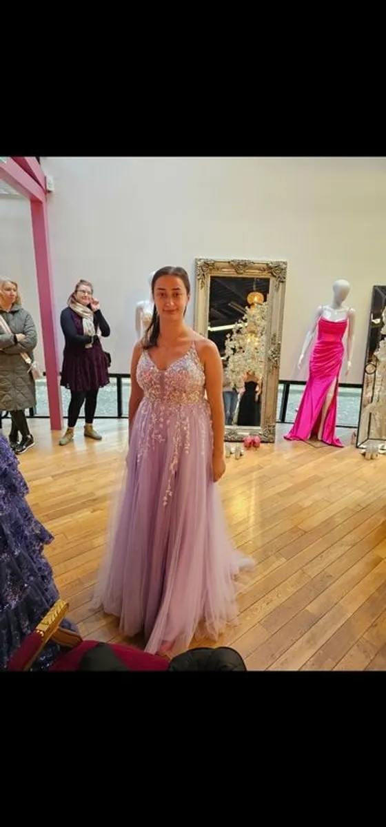 Debs dress - Image 2