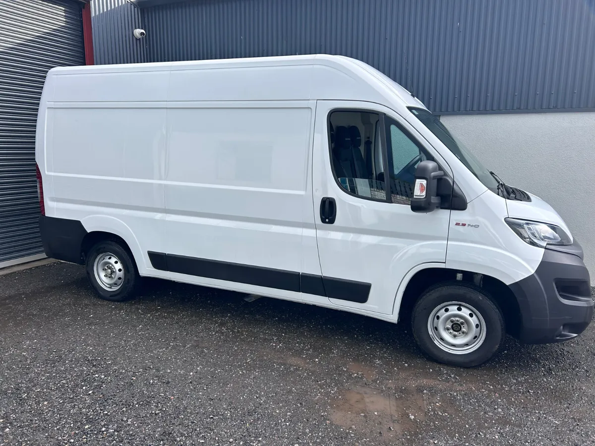 21 Fiat Ducato 2.3L - Mobile workshop - Image 2