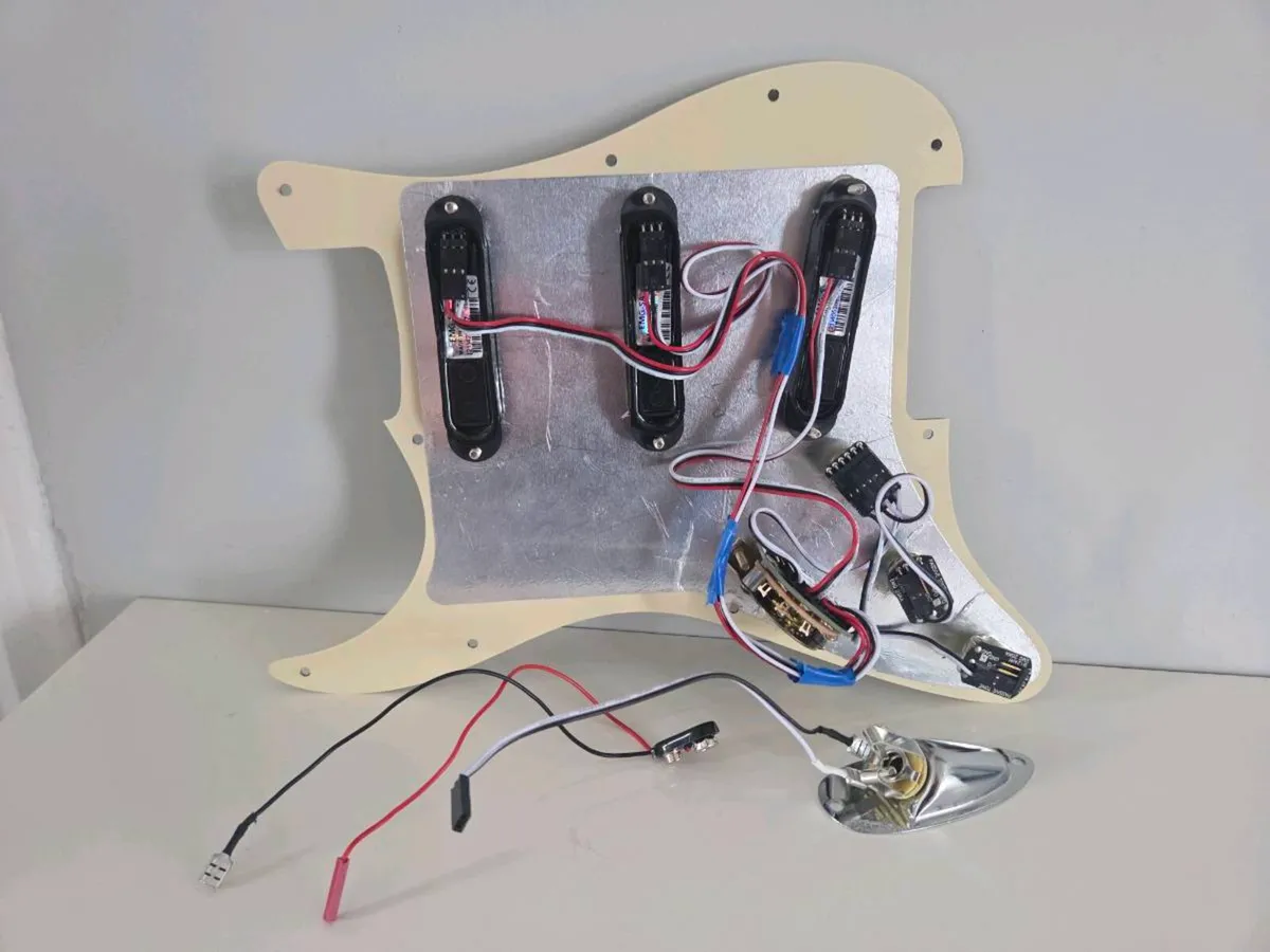 EMG SA/SA/S Loaded Pickguard - Image 4