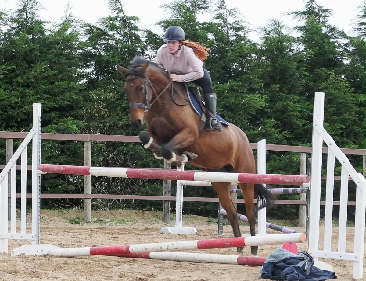 15 2hh 14yro Schoolmistress - Image 3