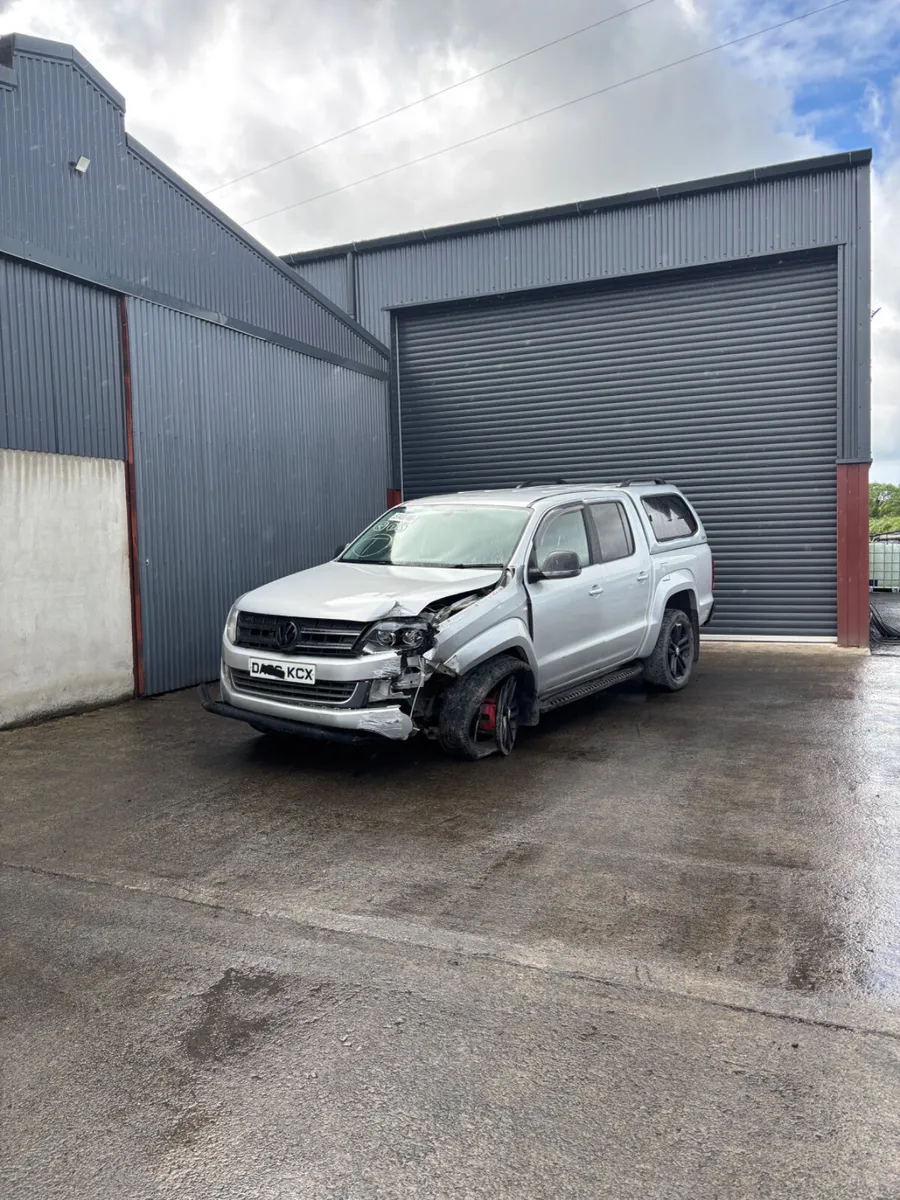 Volkswagen Amarok for breaking - Image 4