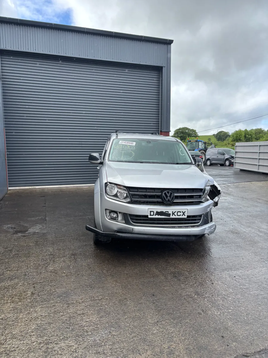 Volkswagen Amarok for breaking - Image 2